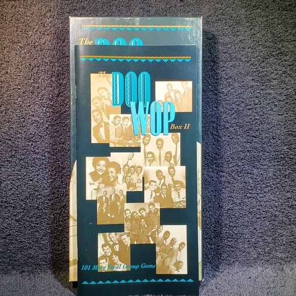 VINTAGE DOO WOP COMPACT DISC BOX SET ( NUMBER 2 ) WITH 101 MUSIC SELECTIONS - Picture 3 of 11